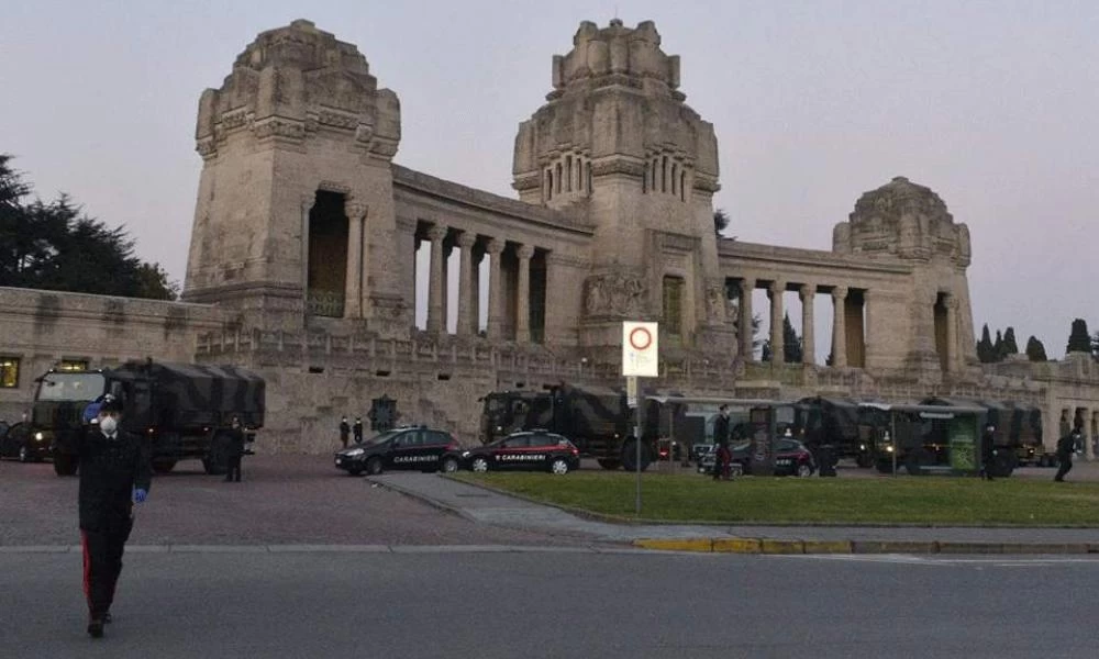 Ιταλίδα συγγραφέας για κορωνοϊό: «Βρισκόμαστε εκεί που θα βρίσκεστε εσείς σε λίγες ημέρες»